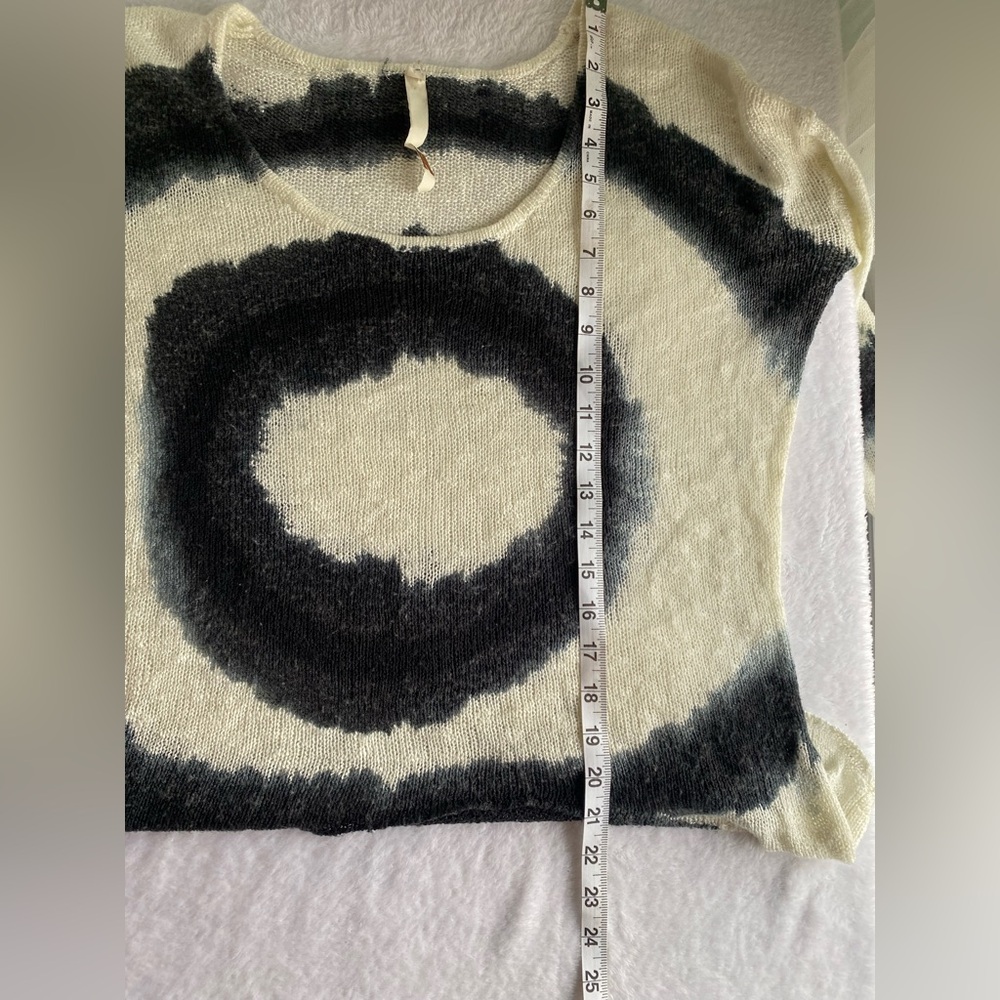 Elan Boho Tie Dye Lightweight High Low Sweater Ivory Black S - Picture 4 of 9